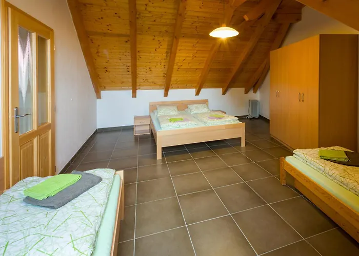 Chlumecky Dvur Aparthotel *
