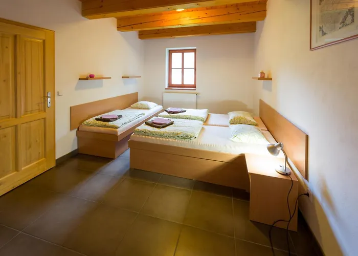 Aparthotel Chlumecky Dvur